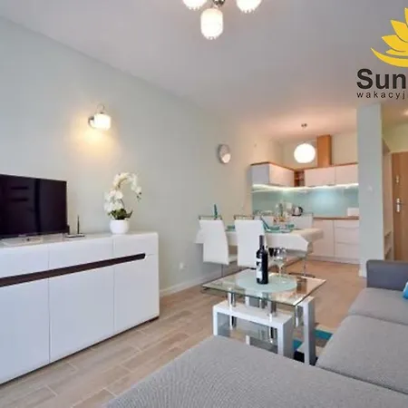 Apartamento Sunflowers Apartament Turkusowy Zakatek W Kolobrzegu